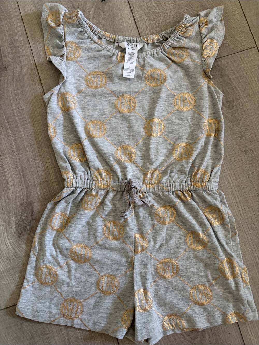 Guess Girls' Gray & Gold Logo Romper - Kids Bottoms